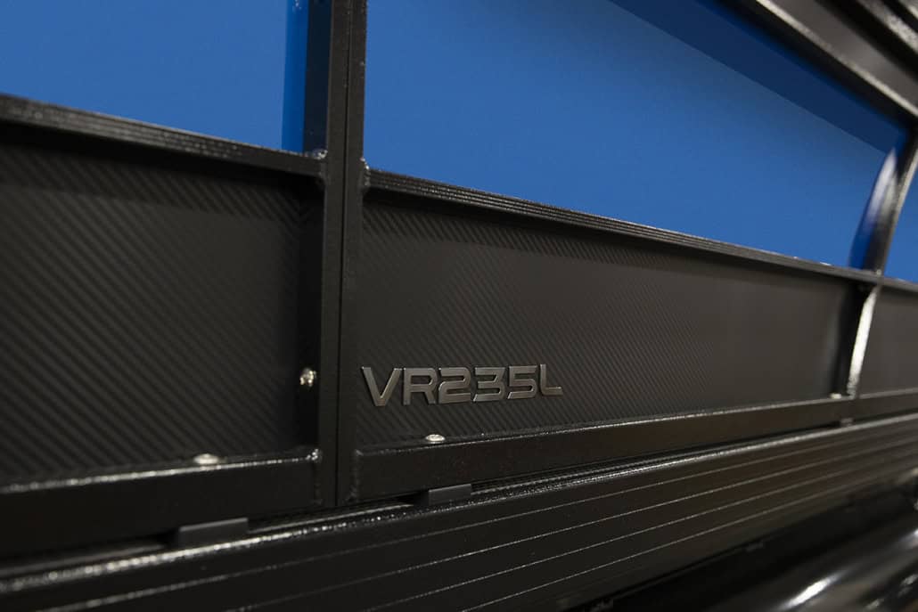 VR235L-03-low